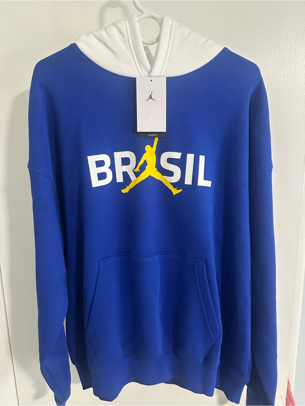 Jordan Men’s Brooklyn Fleece Brazil Pullover Hooded Sweatshirt